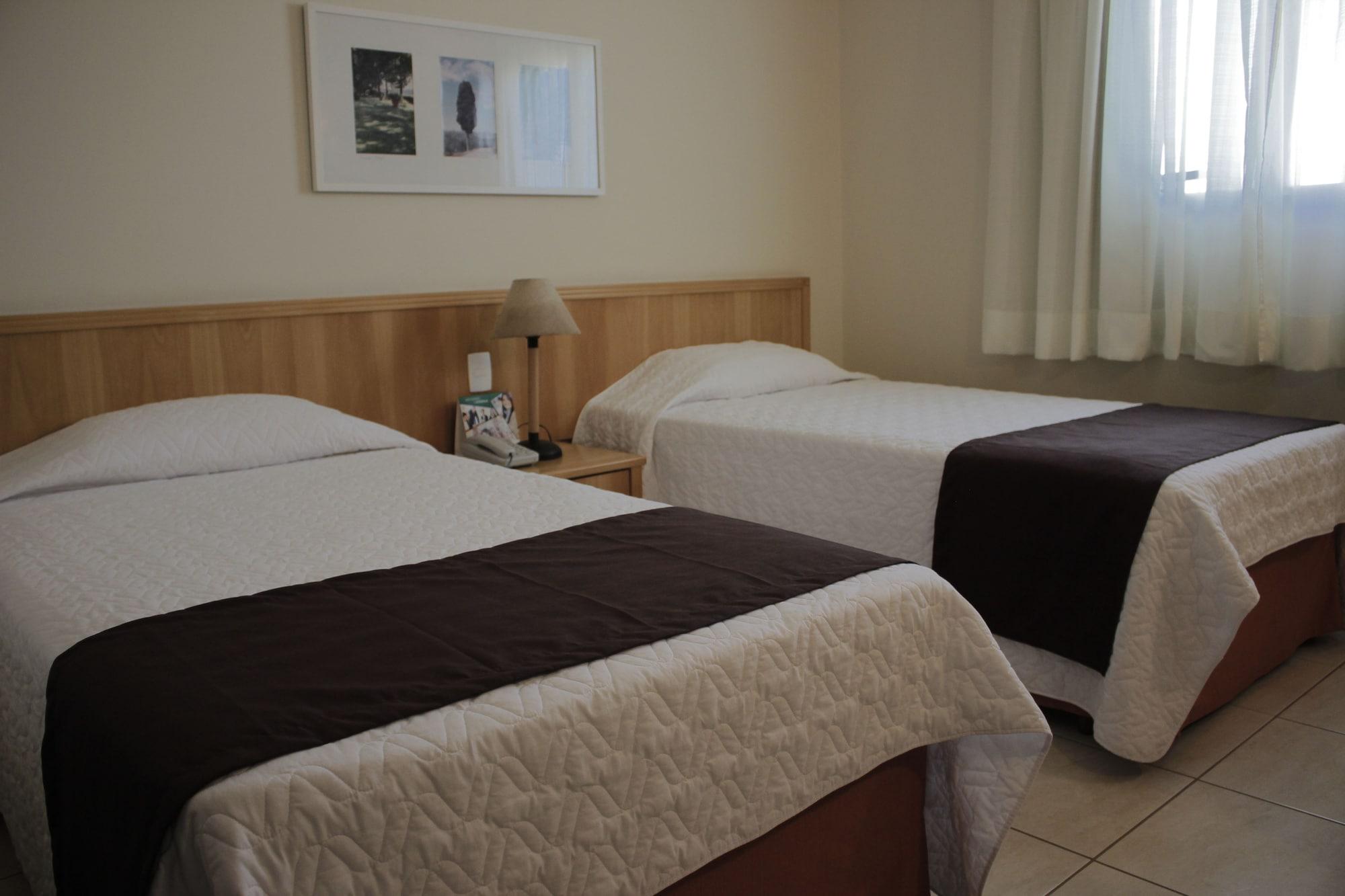 Harbor Self Graciosa Hotel กวาโตรบาร์ฮัส ภายนอก รูปภาพ