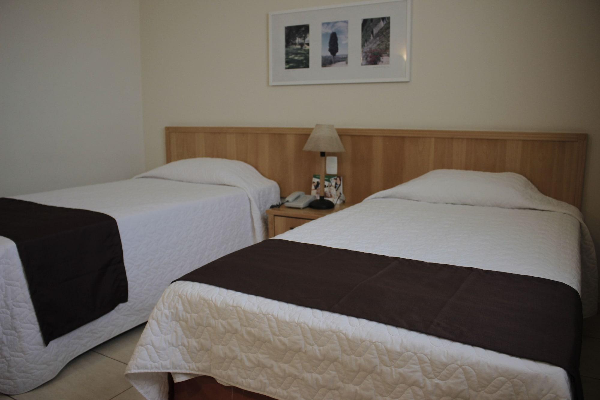 Harbor Self Graciosa Hotel กวาโตรบาร์ฮัส ภายนอก รูปภาพ