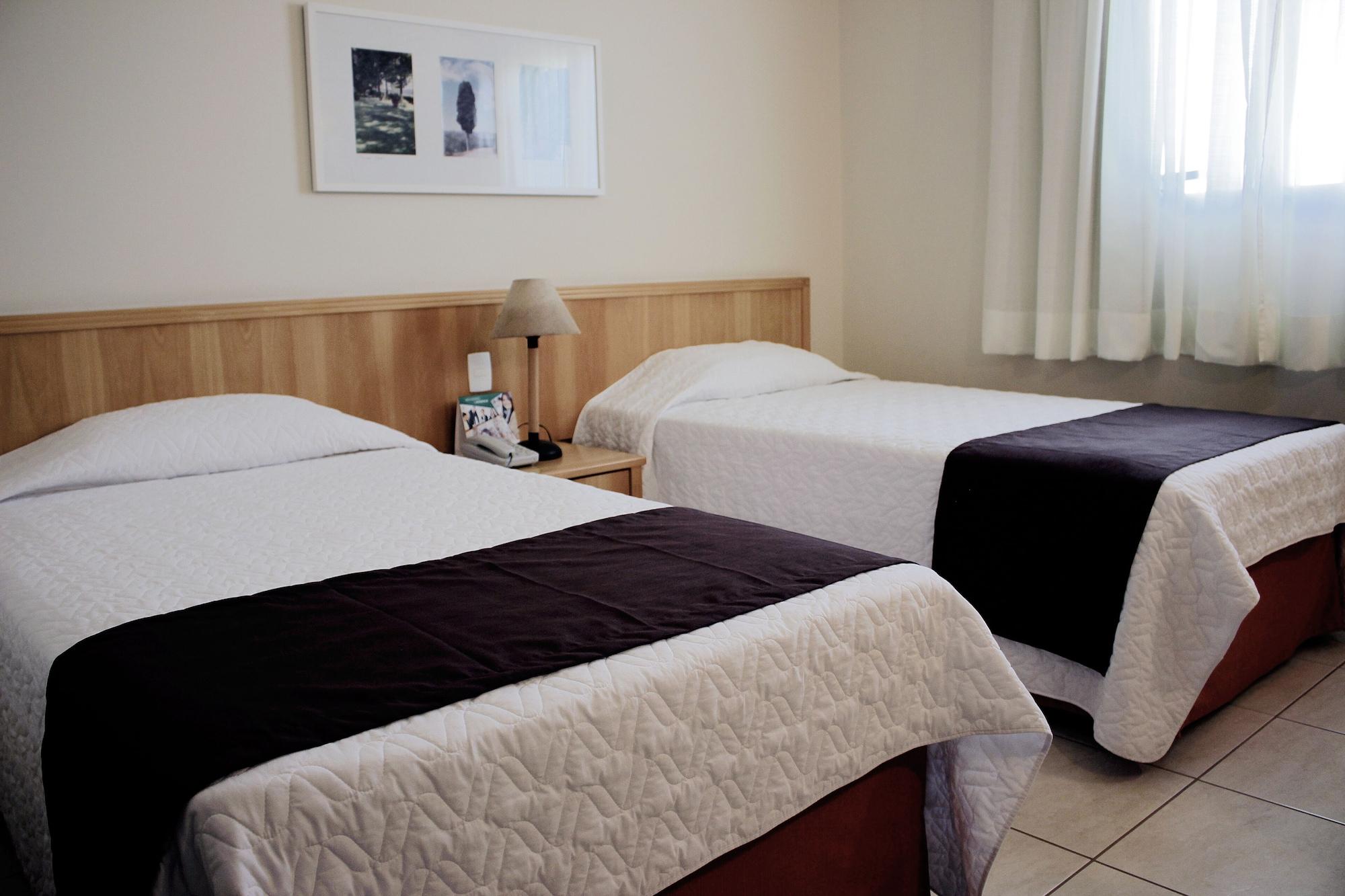 Harbor Self Graciosa Hotel กวาโตรบาร์ฮัส ภายนอก รูปภาพ