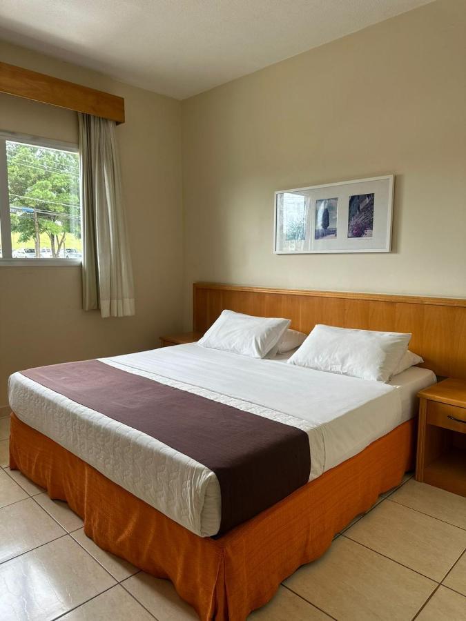 Harbor Self Graciosa Hotel กวาโตรบาร์ฮัส ภายนอก รูปภาพ