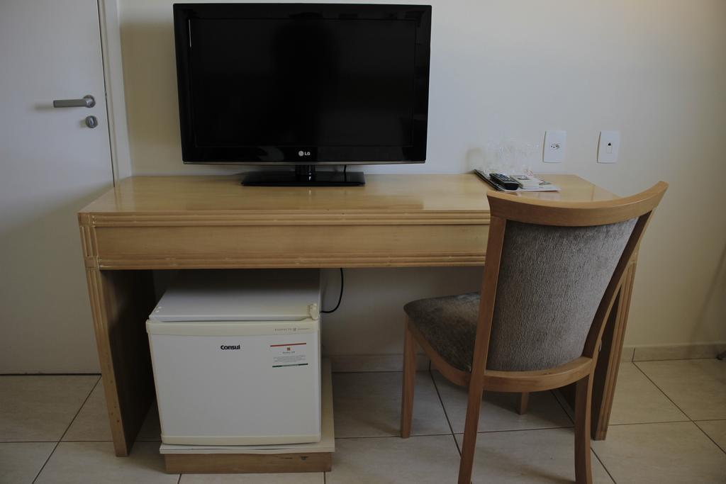 Harbor Self Graciosa Hotel กวาโตรบาร์ฮัส ภายนอก รูปภาพ
