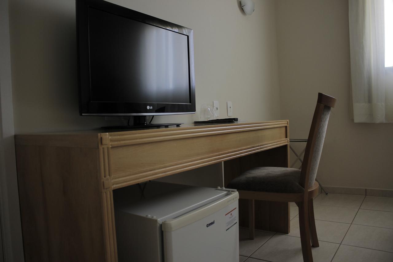 Harbor Self Graciosa Hotel กวาโตรบาร์ฮัส ภายนอก รูปภาพ