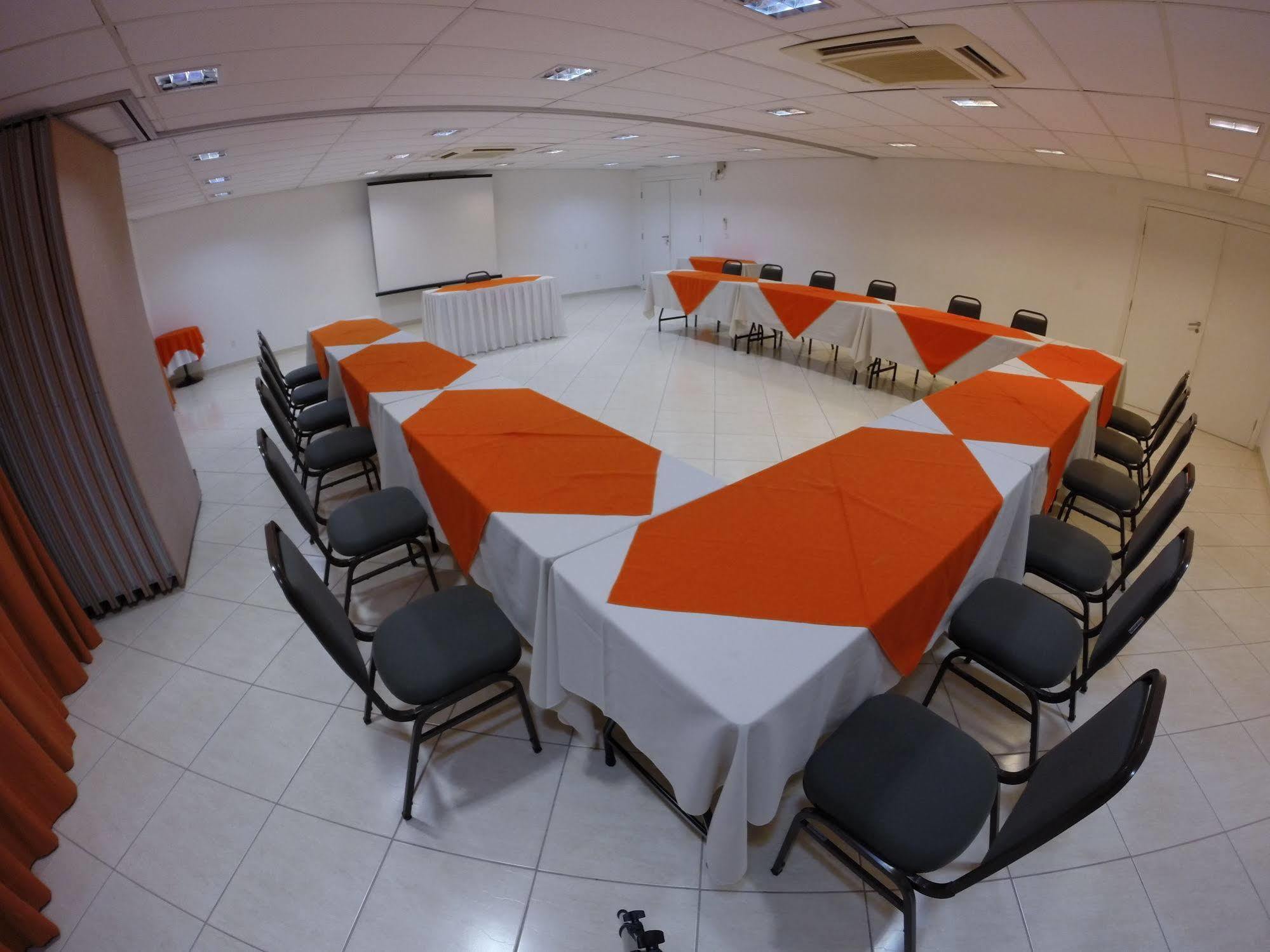 Harbor Self Graciosa Hotel กวาโตรบาร์ฮัส ภายนอก รูปภาพ